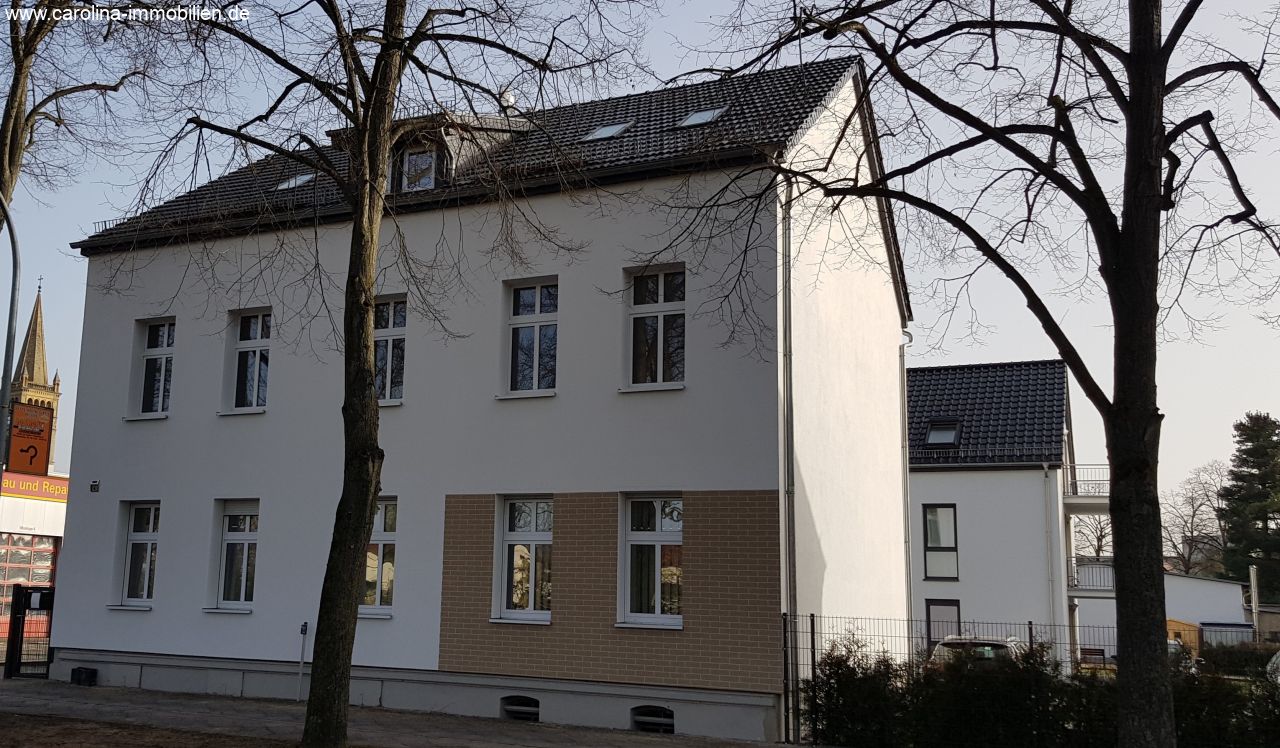 3-Raum Wohnung! in zentraler Lage, san. Altbau, gehobene Ausstattung! 