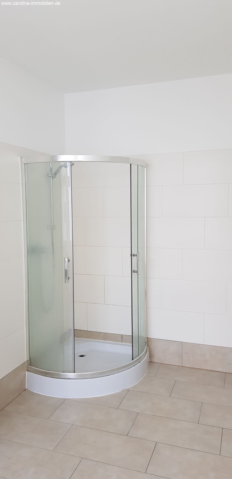 3-Raum Wohnung! in zentraler Lage, san. Altbau, gehobene Ausstattung!